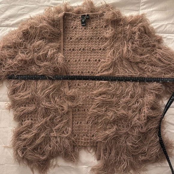 Windsor Fluffy Jacket Size L - Picture 8 of 9